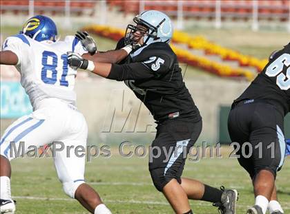 Thumbnail 3 in Crenshaw vs. Carson (CIF LA City Section D1 Final) photogallery.