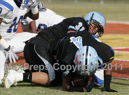 Thumbnail 1 in Crenshaw vs. Carson (CIF LA City Section D1 Final) photogallery.