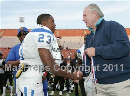 Thumbnail 3 in Crenshaw vs. Carson (CIF LA City Section D1 Final) photogallery.