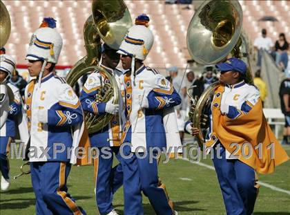 Thumbnail 2 in Crenshaw vs. Carson (CIF LA City Section D1 Final) photogallery.
