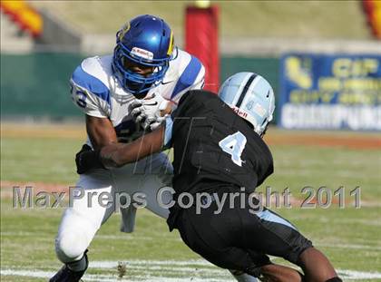 Thumbnail 1 in Crenshaw vs. Carson (CIF LA City Section D1 Final) photogallery.