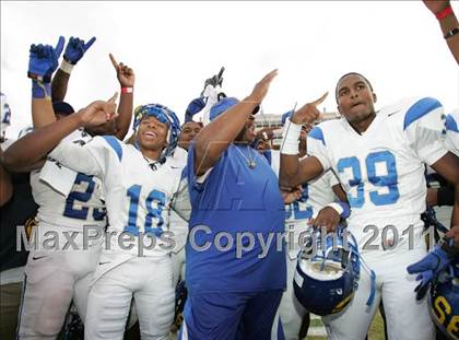 Thumbnail 1 in Crenshaw vs. Carson (CIF LA City Section D1 Final) photogallery.