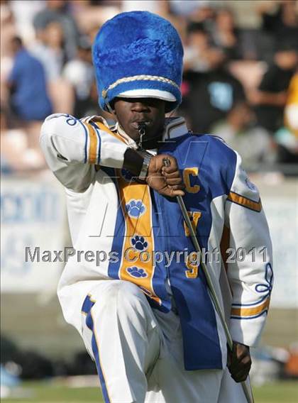 Thumbnail 1 in Crenshaw vs. Carson (CIF LA City Section D1 Final) photogallery.
