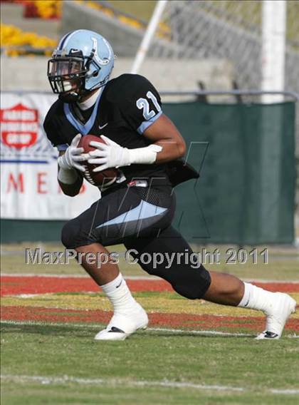 Thumbnail 2 in Crenshaw vs. Carson (CIF LA City Section D1 Final) photogallery.