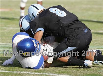 Thumbnail 1 in Crenshaw vs. Carson (CIF LA City Section D1 Final) photogallery.