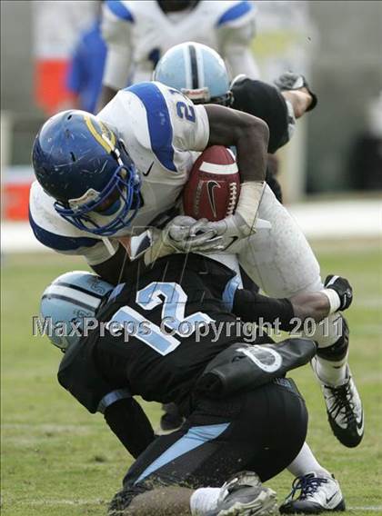 Thumbnail 3 in Crenshaw vs. Carson (CIF LA City Section D1 Final) photogallery.