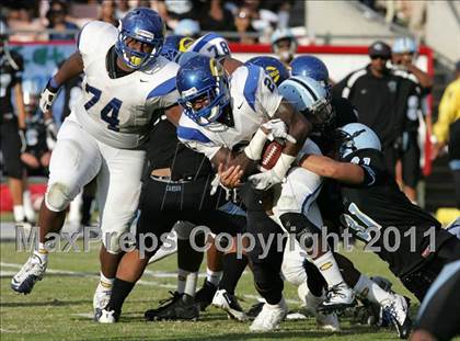 Thumbnail 2 in Crenshaw vs. Carson (CIF LA City Section D1 Final) photogallery.