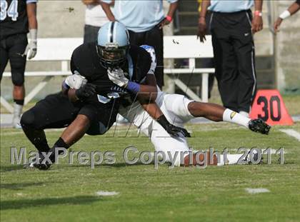 Thumbnail 3 in Crenshaw vs. Carson (CIF LA City Section D1 Final) photogallery.