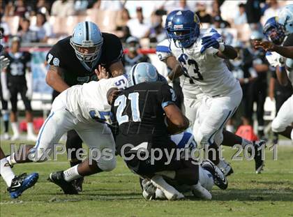 Thumbnail 3 in Crenshaw vs. Carson (CIF LA City Section D1 Final) photogallery.