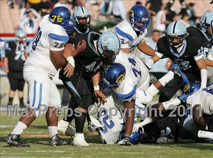 Thumbnail 2 in Crenshaw vs. Carson (CIF LA City Section D1 Final) photogallery.