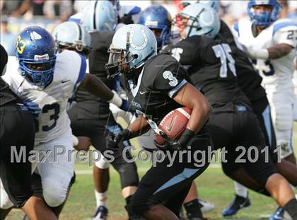 Thumbnail 1 in Crenshaw vs. Carson (CIF LA City Section D1 Final) photogallery.