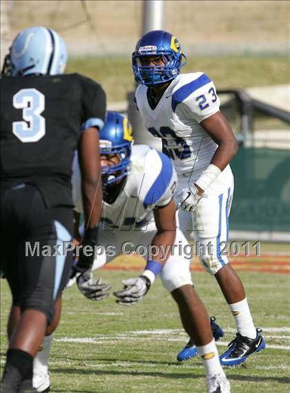 Thumbnail 1 in Crenshaw vs. Carson (CIF LA City Section D1 Final) photogallery.