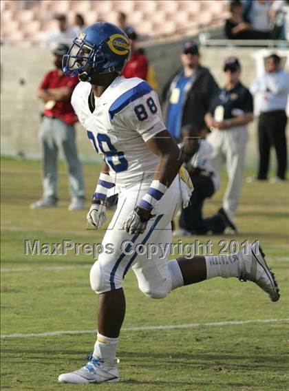Thumbnail 1 in Crenshaw vs. Carson (CIF LA City Section D1 Final) photogallery.