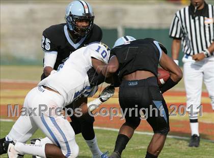 Thumbnail 3 in Crenshaw vs. Carson (CIF LA City Section D1 Final) photogallery.