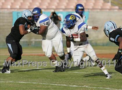 Thumbnail 3 in Crenshaw vs. Carson (CIF LA City Section D1 Final) photogallery.