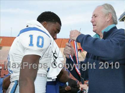 Thumbnail 1 in Crenshaw vs. Carson (CIF LA City Section D1 Final) photogallery.