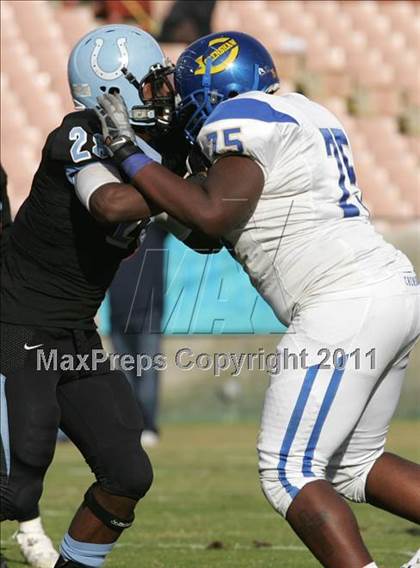 Thumbnail 2 in Crenshaw vs. Carson (CIF LA City Section D1 Final) photogallery.