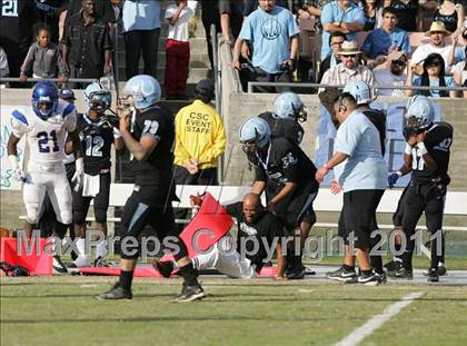 Thumbnail 2 in Crenshaw vs. Carson (CIF LA City Section D1 Final) photogallery.