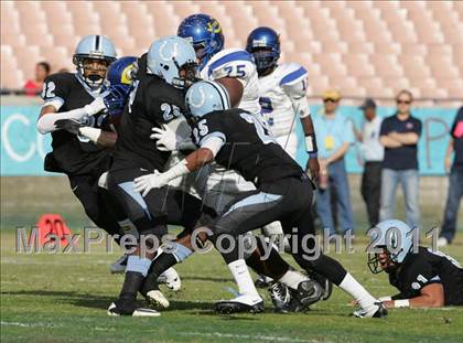 Thumbnail 1 in Crenshaw vs. Carson (CIF LA City Section D1 Final) photogallery.