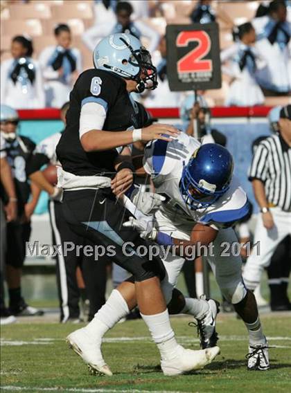 Thumbnail 1 in Crenshaw vs. Carson (CIF LA City Section D1 Final) photogallery.