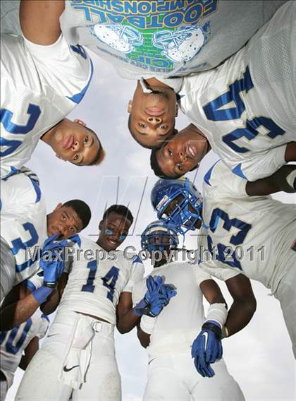 Thumbnail 1 in Crenshaw vs. Carson (CIF LA City Section D1 Final) photogallery.