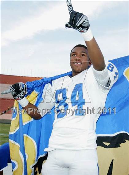 Thumbnail 3 in Crenshaw vs. Carson (CIF LA City Section D1 Final) photogallery.