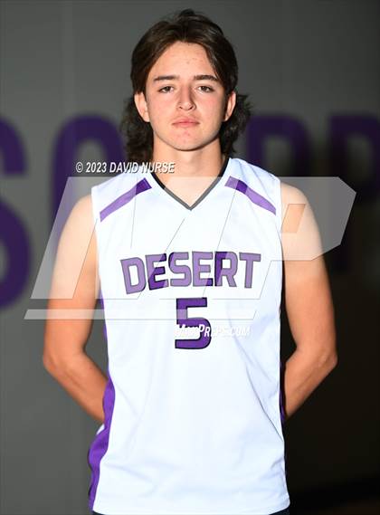 Thumbnail 2 in Desert (Team & Individuals) photogallery.