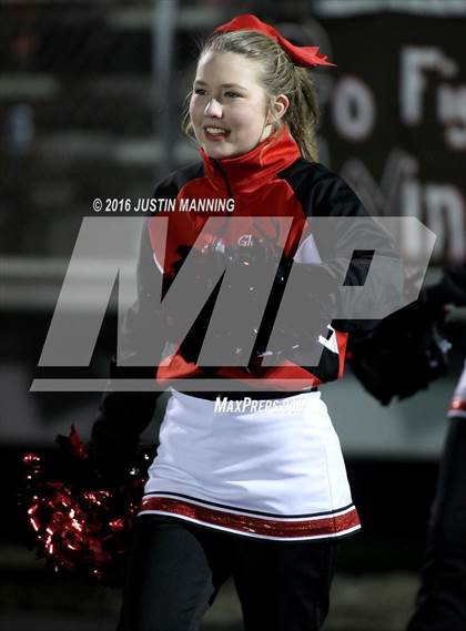 Thumbnail 2 in Glen Rose vs. Elkins (AHSAA 3A Round 2 Playoff) photogallery.