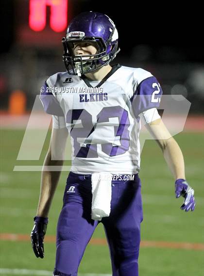 Thumbnail 2 in Glen Rose vs. Elkins (AHSAA 3A Round 2 Playoff) photogallery.