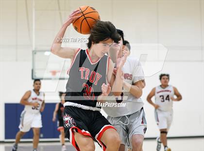 Thumbnail 1 in Troy @ Bolsa Grande photogallery.