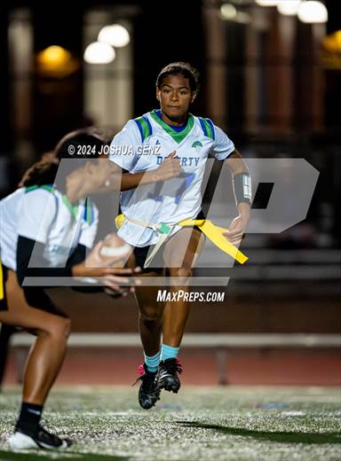 null - Photo 01