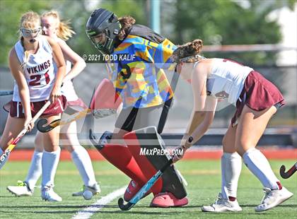 Thumbnail 2 in Conard @ East Lyme photogallery.