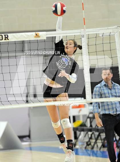 Thumbnail 1 in Aptos vs. Nordhoff (CIF State D4 Final) photogallery.