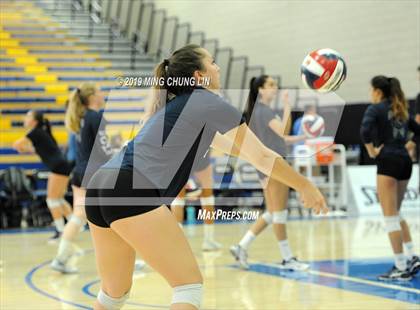 Thumbnail 3 in Aptos vs. Nordhoff (CIF State D4 Final) photogallery.