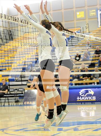 Thumbnail 3 in Aptos vs. Nordhoff (CIF State D4 Final) photogallery.