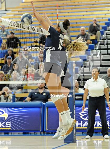 Thumbnail 1 in Aptos vs. Nordhoff (CIF State D4 Final) photogallery.
