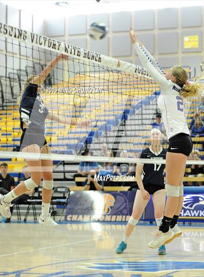 Thumbnail 2 in Aptos vs. Nordhoff (CIF State D4 Final) photogallery.