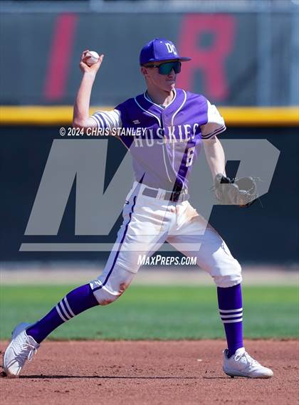 Thumbnail 3 in Douglas County vs. West Point (Bob Everett Classic) photogallery.
