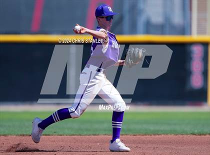 Thumbnail 1 in Douglas County vs. West Point (Bob Everett Classic) photogallery.