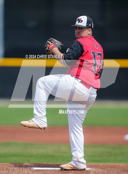 Thumbnail 2 in Douglas County vs. West Point (Bob Everett Classic) photogallery.