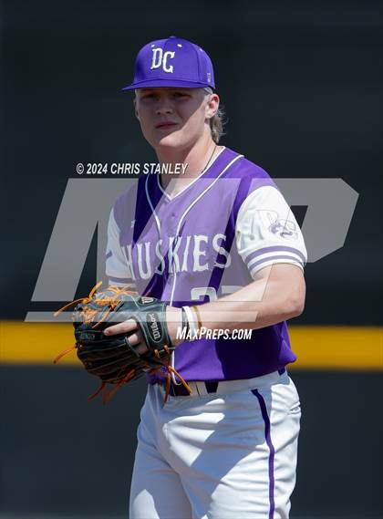 Thumbnail 3 in Douglas County vs. West Point (Bob Everett Classic) photogallery.