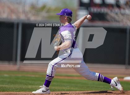 Thumbnail 2 in Douglas County vs. West Point (Bob Everett Classic) photogallery.
