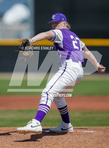 Thumbnail 2 in Douglas County vs. West Point (Bob Everett Classic) photogallery.