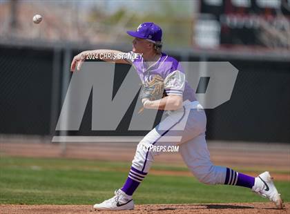 Thumbnail 3 in Douglas County vs. West Point (Bob Everett Classic) photogallery.