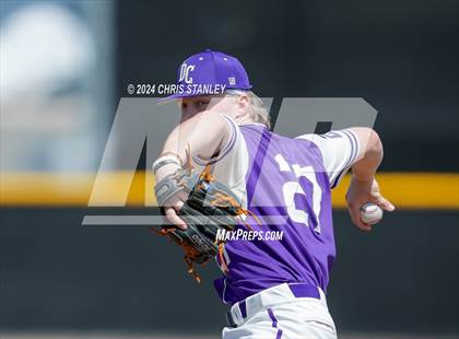 Thumbnail 1 in Douglas County vs. West Point (Bob Everett Classic) photogallery.