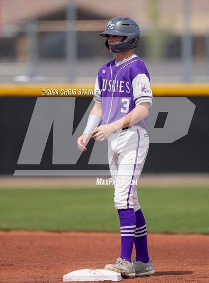 Thumbnail 3 in Douglas County vs. West Point (Bob Everett Classic) photogallery.