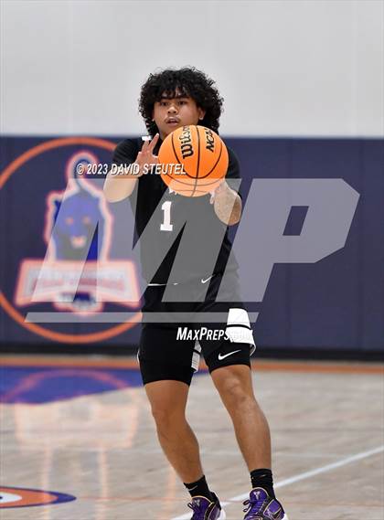 Thumbnail 2 in Rodriguez vs. Woodcreek (Fortune Showcase) photogallery.