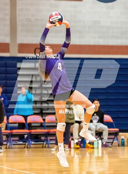 Thumbnail 3 in Boston Latin vs. Needham (MIAA Division 1 State Semi-final) photogallery.