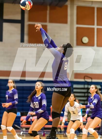 Thumbnail 3 in Boston Latin vs. Needham (MIAA Division 1 State Semi-final) photogallery.