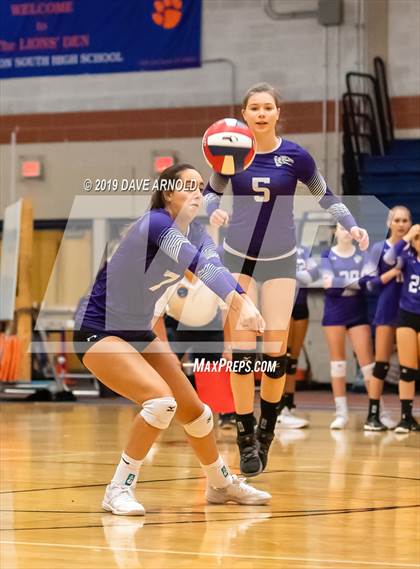 Thumbnail 3 in Boston Latin vs. Needham (MIAA Division 1 State Semi-final) photogallery.